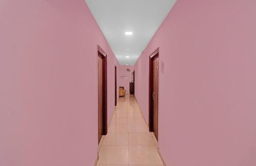 New Delhi Hotel | Hotel O Cherry Inn