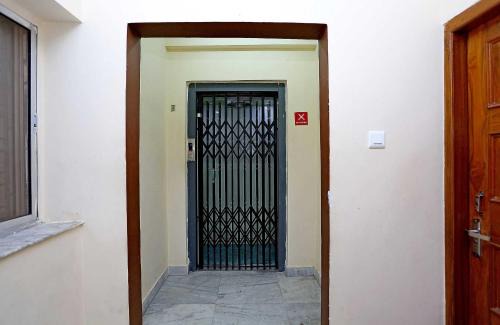 New Town Hotel | Hotel O Eco Inn