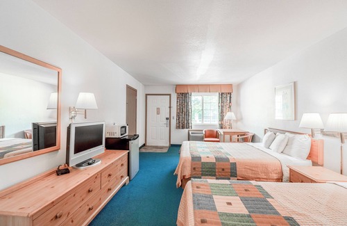 Eureka Springs Hotel | Hotel O Eureka Springs - Christ Of Ozark Area