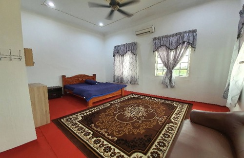Downtown Kota Kinabalu Casa | OYO Home 90723 Green Leaf Guest Lodge Kk