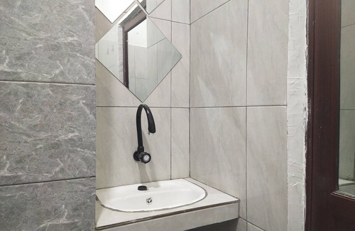 Lubuklinggau Hotel | Hotel O Guest House Maria