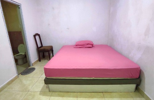 Kendari Hotel | Hotel O Homestay Aqsa