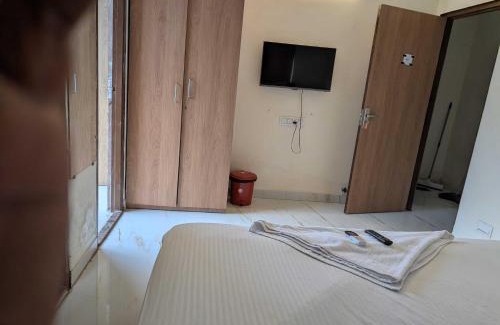 Kolkata Hotel | Hotel O Howrah Railway Station