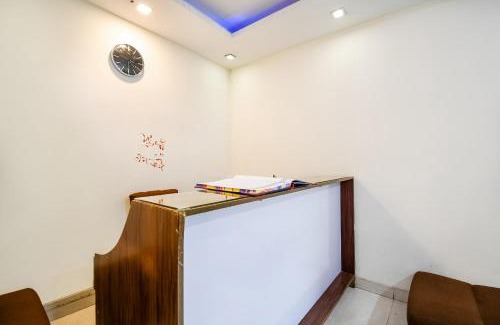 Nehru Place Hotel | Hotel O Imperial Inn