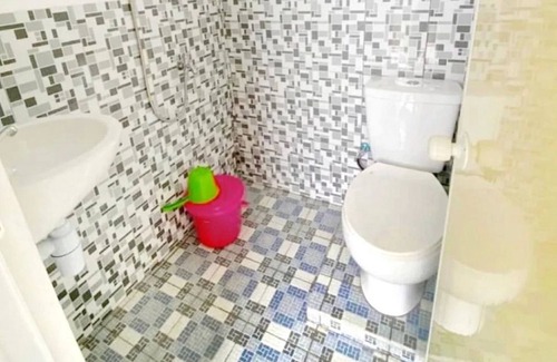 Lubuk Baja Hotel | Hotel O Kartika Guest House SyariahNearPantai Stres