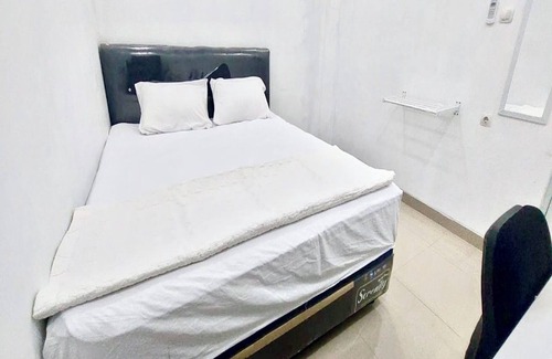 Somba Opu Hotel | Hotel O Kost Pak Dahlan Near Modern Estate