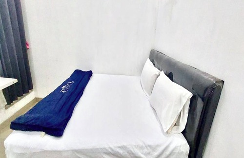 Somba Opu Hotel | Hotel O Kost Pak Dahlan Near Modern Estate