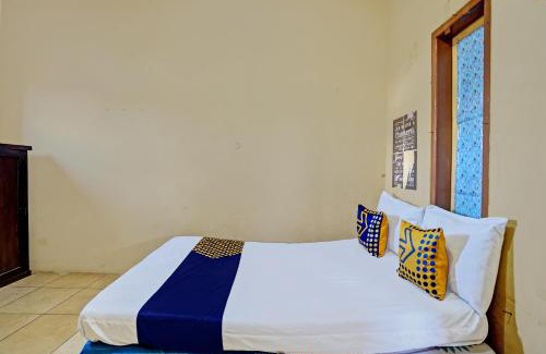 Kalipuro Hotel | Hotel O Lili Kost SyariahNearKetapang Royal City