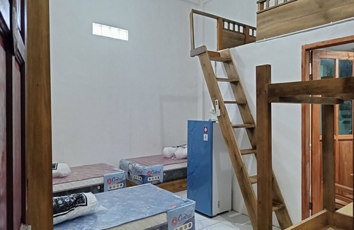 Somba Opu Hotel | Hotel O Melros Place Homestay