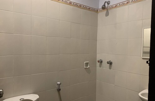 Parepare Hotel | Hotel O Penginapan Fauziah Syariah Near Mesjid Taqwa Mamminasae