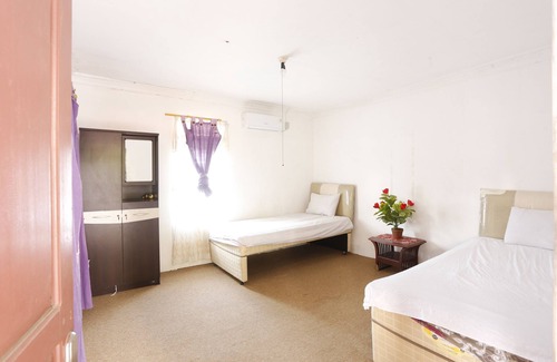 Tanahgrogot Hotel | Hotel O Penginapan Mangkoe Barokah