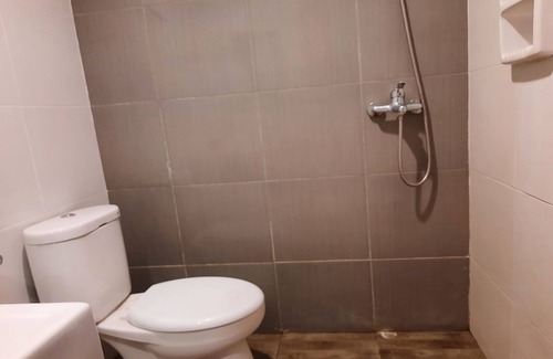 Tanahgrogot Hotel | Hotel O Penginapan Mangkoe Barokah