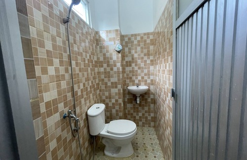 Makassar Hotel | Hotel O Penginapan Musafir Syariah Near Paramount Woman & Childern's Hospital