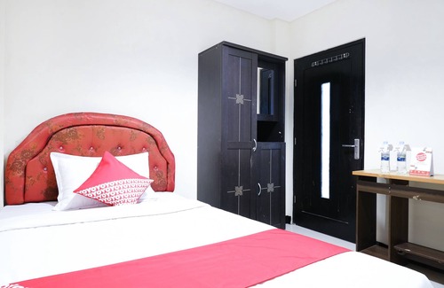 Depok Hotel | Hotel O Pondok Helomi