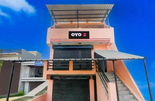 Karchana Hotel | Hotel O S.M NAINI HOTEL AND RESTAURANT