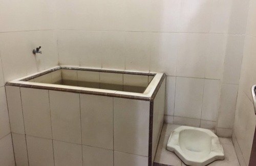 Bawean Island Hotel | Hotel O Sawang Sana Motel Syariah Near SMAN 1 Sangkapura