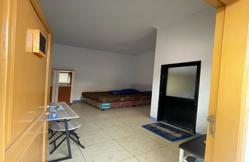 Sidoarjo Hotel | Hotel O Sidoarjo Near Juanda International Airport