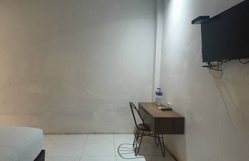 Sungguminasa Hotel | Hotel O Sunrise Garage Home