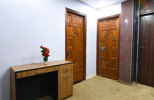 Kolkata Hotel | Hotel O The Red Rose Near Kalikapur