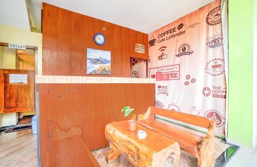 Asrikaton Hotel | Hotel O The Velodrome Inn near Exit Toll Malang