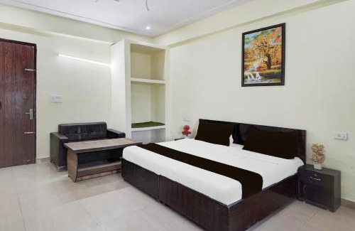 Noida Hotel | Hotel O Tree Inn