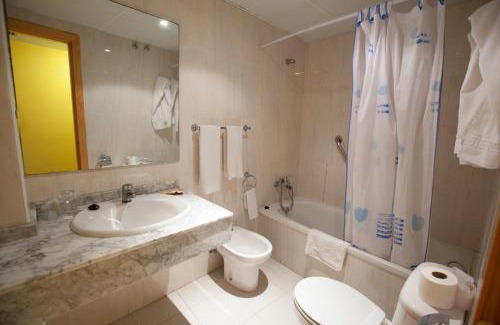 Almuñécar Hotel | Hotel Olas de Almuñécar