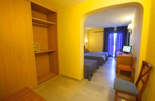 Almuñécar Hotel | Hotel Olas de Almuñécar