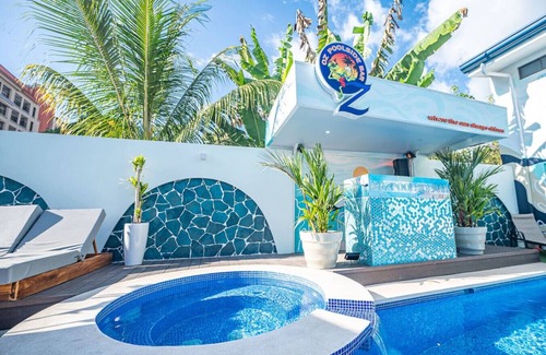 Jacó Villa | Hotel Oz Bachelor Pad Poolside Bar