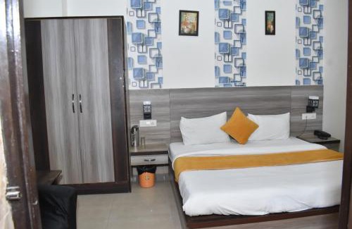 Taj Ganj Hotel | Hotel P S Villa & Banquet