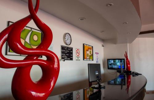 Delegación San Lorenzo Tepaltitlán I Hotel | Hotel Palass