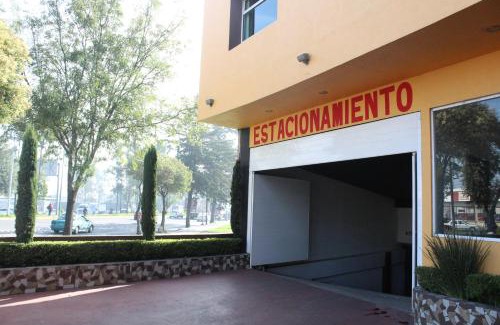 Delegación San Lorenzo Tepaltitlán I Hotel | Hotel Palass