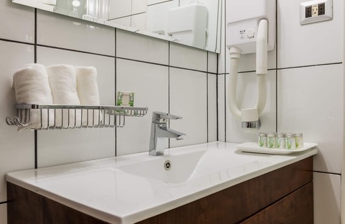 Downtown Santiago Hotel | Hotel Panamericano