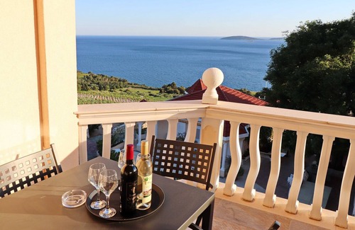 Postup Apartamento | Hotel Pansion Villa Antonio - Two Bedroom Suite with Balcony and Sea View 25seaview