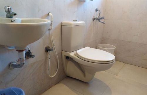 Sholinganallur Hotel | Hotel Parkway Inn