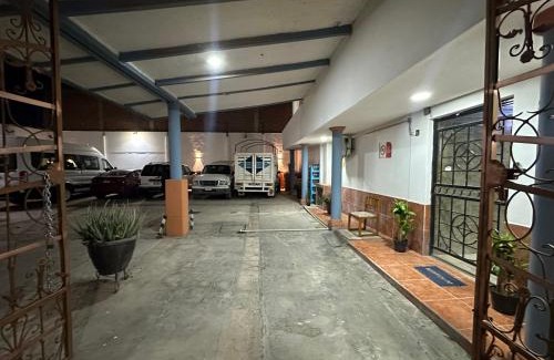 Silao Hotel | Hotel paseo de la montaña