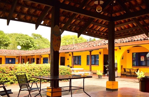 Playa Naranjo Hotel | Hotel Paso de Palmas