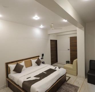 Jaipur District Casa | Hotel Pearl Square