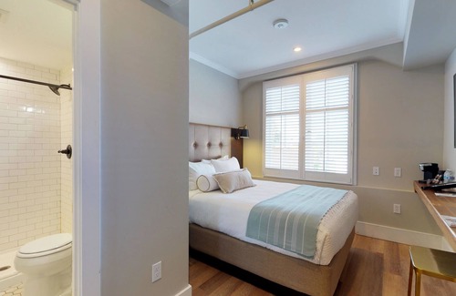 Petaluma Hotel | Hotel Petaluma, Tapestry Collection by Hilton