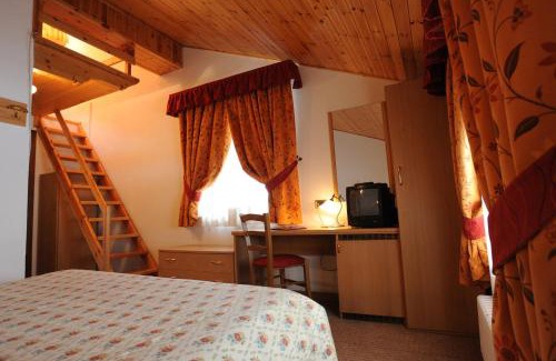 Frachey Hotel | Hotel Petit Tournalin