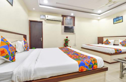 Raja Park Hotel | Hotel Pink Cozzy