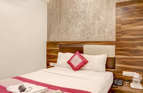 Kurla West Hotel | Hotel Plaza Executive Kurla