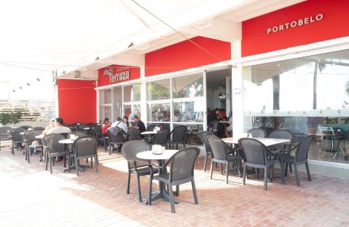 Punta Hansa Hotel | Hotel Portobelo beach