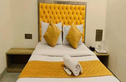 Kurla West Hotel | Hotel Pride Suites