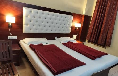 Paharganj Casa | Hotel Prince Palace (The Green)