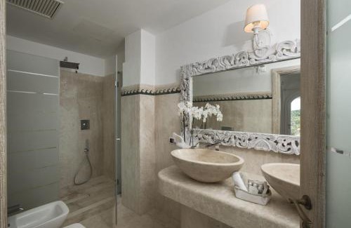 Baja Sardinia Hotel | Hotel Pulicinu