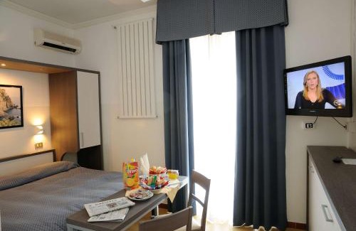 Varazze Hotel | Hotel Puntabella