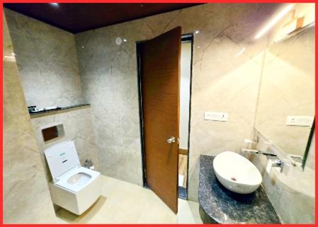 Varanasi Hotel | HOTEL - R!B INN - Fully Air Conditioned Room With Parking & Lift Facilities - # Free Wi- Fi & Restaurant - Best Hotel in Varanasi