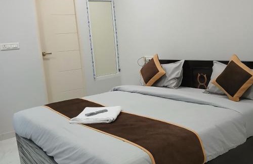 Bengaluru Casa | Hotel Redmoon Plaza