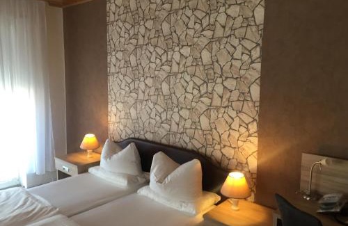 Kafertal Hotel | Hotel Restaurant Alexandros