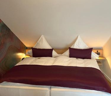 Bad Muenstereifel Hotel | Hotel Restaurant Wolfsschlucht GmbH